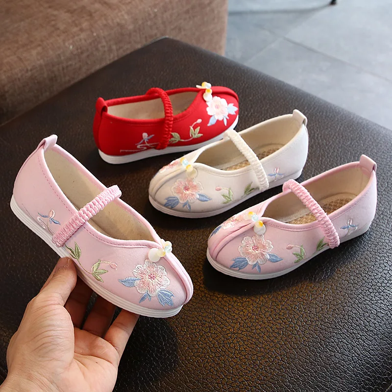 Есенно-пролетно детска тъканта, обувки, маратонки, обувки за момичета, древна обувки Hanfu, танцови обувки в китайски стил, студентски танцови обувки с бродерия